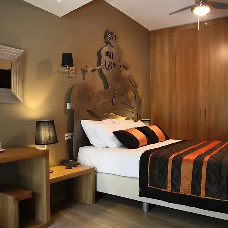 酒店 木斯克潘多克西奥旅馆 *