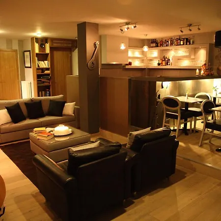 酒店 木斯克潘多克西奥旅馆 *